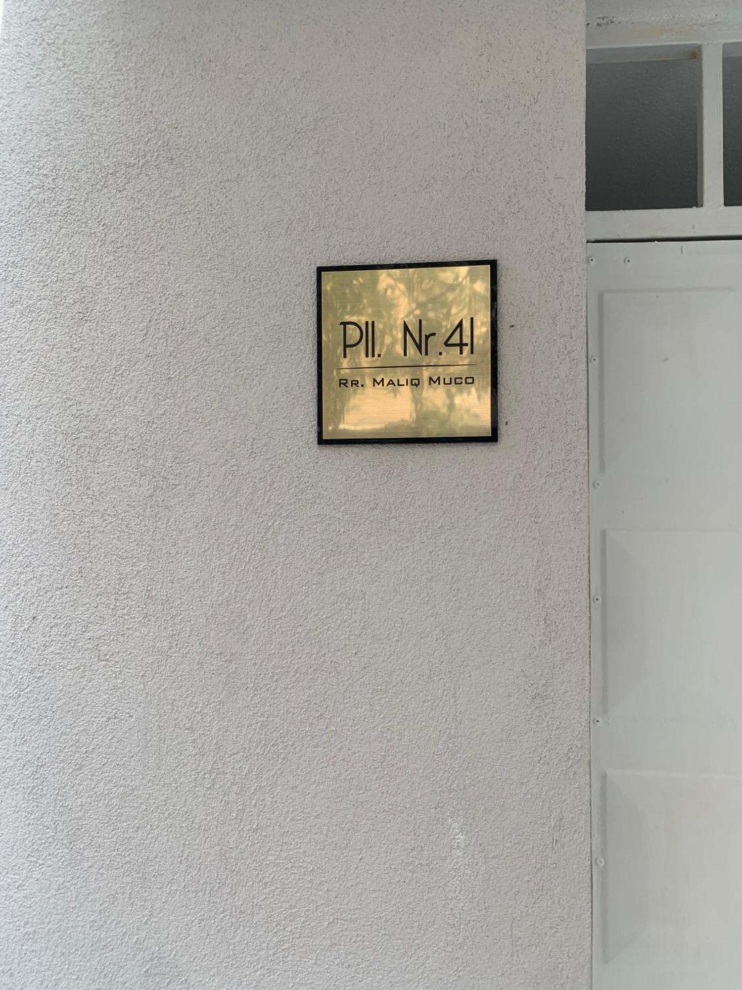 Nazari Apartment 2 Tirana Eksteriør billede